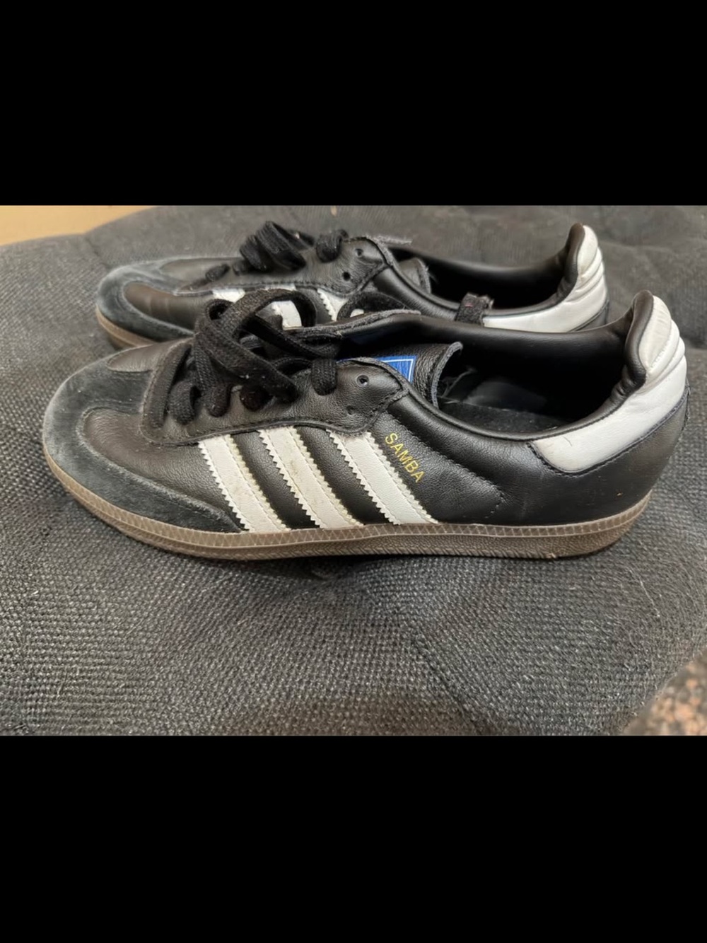 adidas Black Leather Sneakers with White Three-Stripes size UNISEX 5.5